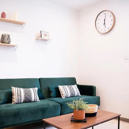Instant Pyreneen Apartman